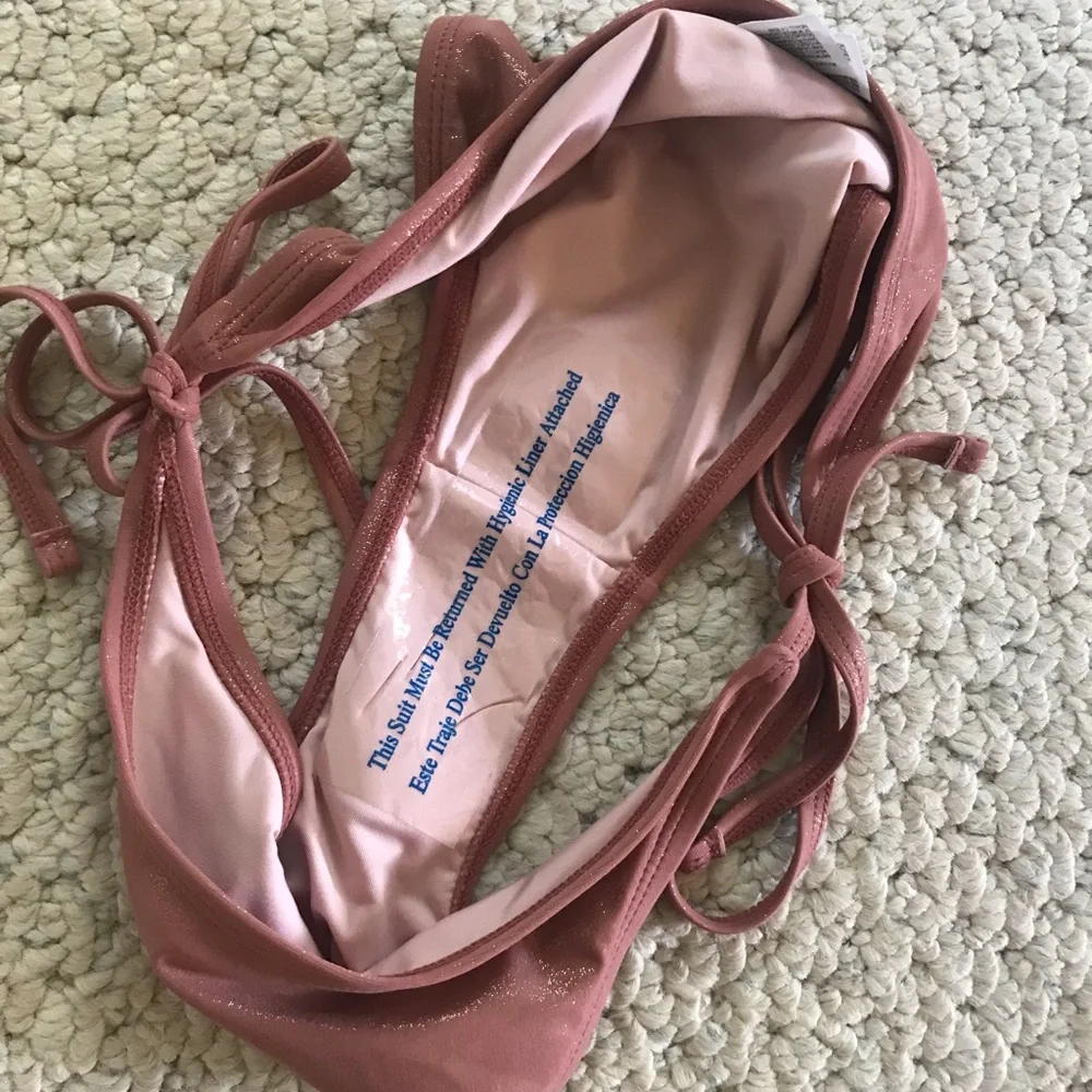 NWOT Mae Bikini Side Tie Bottom